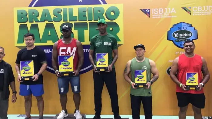 Fábrica de Monstro BJJ foi a campeã por equipes no Brasileiro Master (Foto divulgação)
