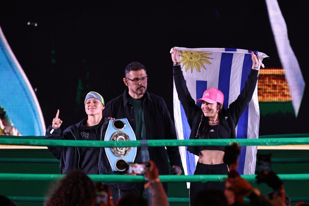 Bia Ferreira vai defender o cinturão no Spaten Fight Night 2 (Foto: William Lucas/Inovafoto)