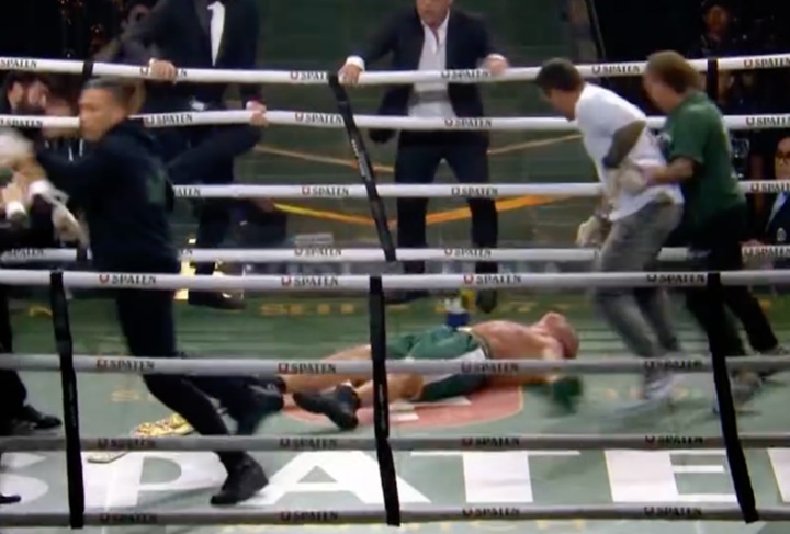 Wanderlei Silva levou um soco e foi nocauteado em briga generalizada após sua luta contra Popó no Spaten Fight Night (Foto: Reprodução)