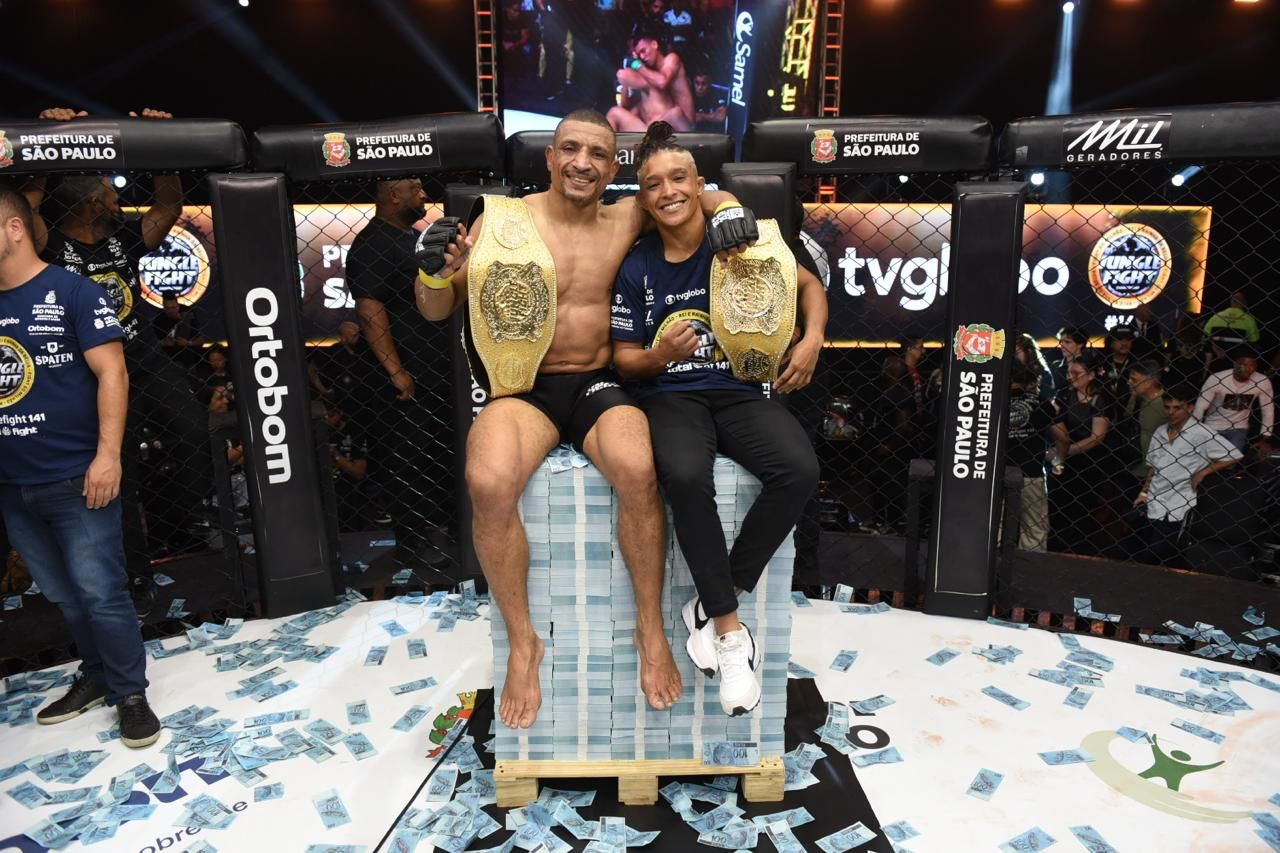 Marcelo Medeiros e Leidiane Fernandes foram os grandes campeões da primeira edição do Fight do Milhão (Foto: Carlos Ventura)
