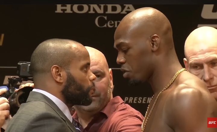 Desafetos assumidos, Jon Jones e Daniel Cormier protagonizaram uma das maiores rivalidades da história do MMA (Foto: Reprodução/UFC)