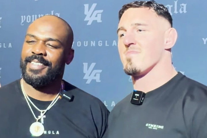 Muito aguardado pelos fãs de MMA, duelo entre Jon Jones e Tom Aspinall nunca aconteceu no UFC (Foto: Reprodução/YouTube)