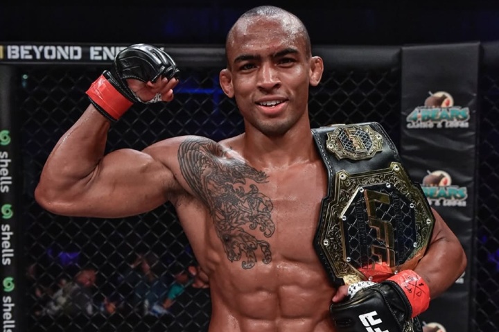 Brasileiro Carlos Tizil enfrenta Naoki Arikawa no dia 30 de dezembro, em luta válida pelo título da divisão peso-mosca (Foto: Divulgação)