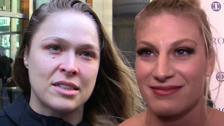 Empresário Ali Abdelaziz sugeriu que Ronda Rousey volte ao MMA e enfrente Kayla Harrison, atual campeã peso-galo do UFC (Foto: Reprodução)