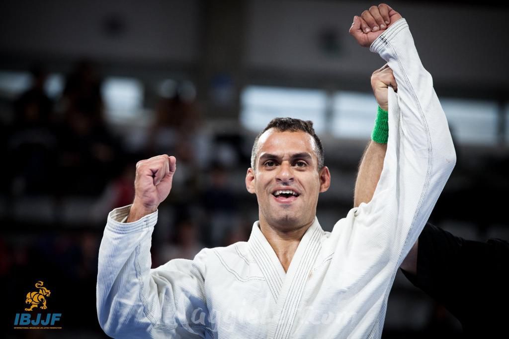 Comandante da Polícia Militar no 6º Batalhão, localizado na Tijuca, Brum também é faixa-preta de Jiu-Jitsu (Foto: IBJJF)