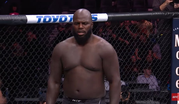 Atleta com passagem pelo UFC, Jairzinho Rozenstruik foi formalmente acusado de dois crimes (Foto: Reprodução/UFC)