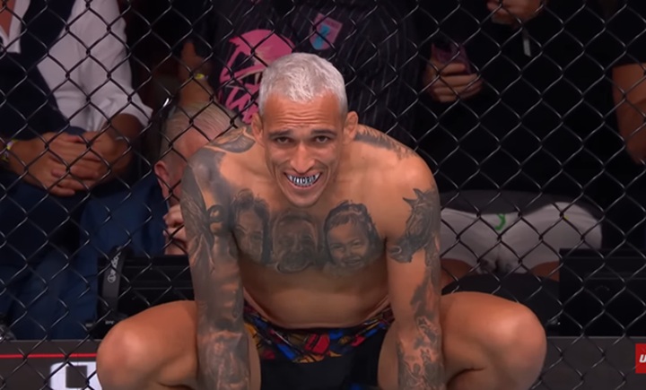 Charles do Bronx vai disputar o cinturão "BMF" contra Max Holloway na luta principal do UFC 326, em março (Foto: Reprodução/UFC)