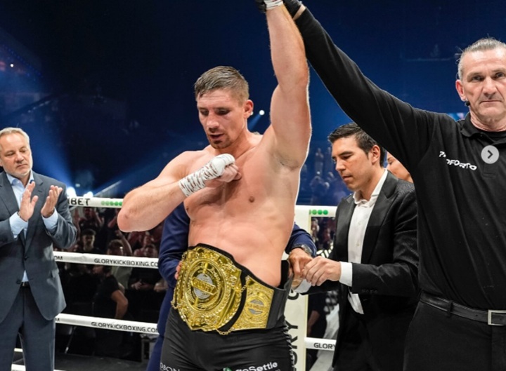 Rico Verhoeven, astro do Kickboxing, rejeitou oferta do UFC e optou por migrar para o Boxe profissional (Foto: Reprodução/Instagram)