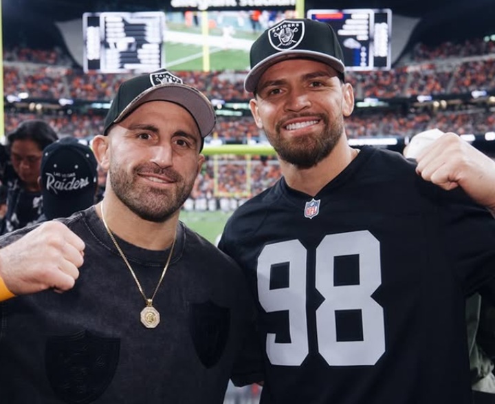 Maurício Ruffy optou por fazer parte da sua preparação para o UFC 325 com Alexander Volkanovski na Austrália (Foto: Reprodução/Instagram)