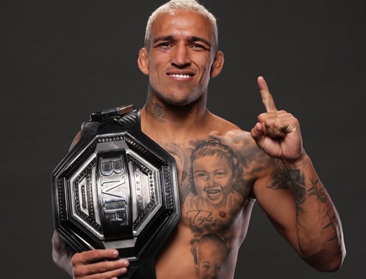 Dana White comenta estratégia usada por Charles do Bronx contra Max Holloway na disputa do cinturão BMF (Foto: Reprodução/UFC)