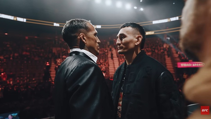 Charles do Bronx vai disputar o cinturão "BMF" em duelo contra Max Holloway no main event do UFC 326, no próximo sábado (7) (Foto: Reprodução/UFC)