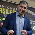 Rogério Minotouro acompanhou de perto o sorteio e a coletiva de imprensa para o Brasileiro de Equipes da LJJB (Foto: Elevaty Esportes)