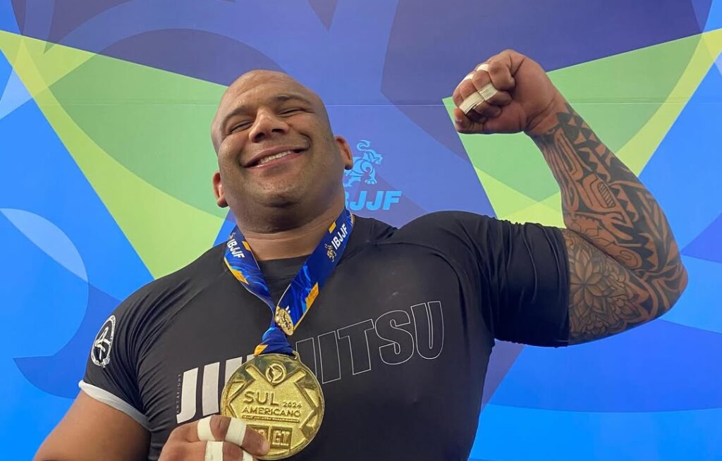 Antônio Assef, além de médico é faixa-preta de Jiu-Jisu e competidor na classe master (Foto: Reprodução)