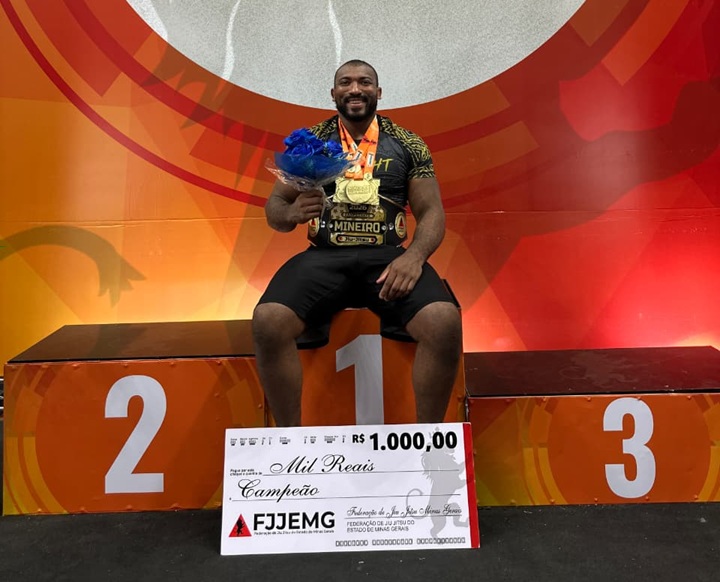 Pedro Bombom se destacou nas disputas com e sem quimono do Campeonato Mineiro da FJJEMG (Foto: Dani Pimenta)