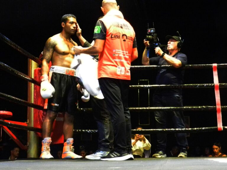 Nelbe foi um dos destaques da terceira edição do Outboxing Fight Night (Foto: Fernando Tucori)