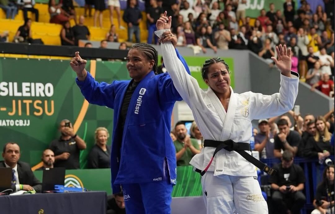 Gabi Pessanha derrotou Sarah Galvão na final do absoluto e conquistou sua nona medalha de ouro como faixa-preta no Brasileiro de Jiu-Jitsu da CBJJ (Foto: BJJ Reach)