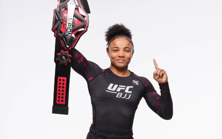 Cássia Moura vai defender seu cinturão peso-galo contra Sabrina Gondim no card do UFC BJJ 8, nesta quinta-feira (21) (Foto: Chris Unger/Zuffa LLC)