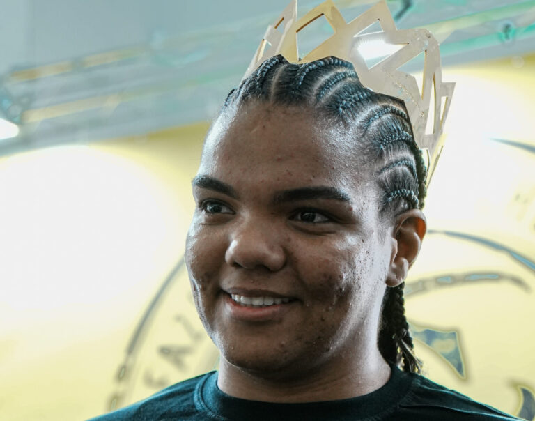 Gabi Pessanha fez uma importante ação com as crianças no Brasileiro Kids da CBJJ (Foto: Dai Bueno)