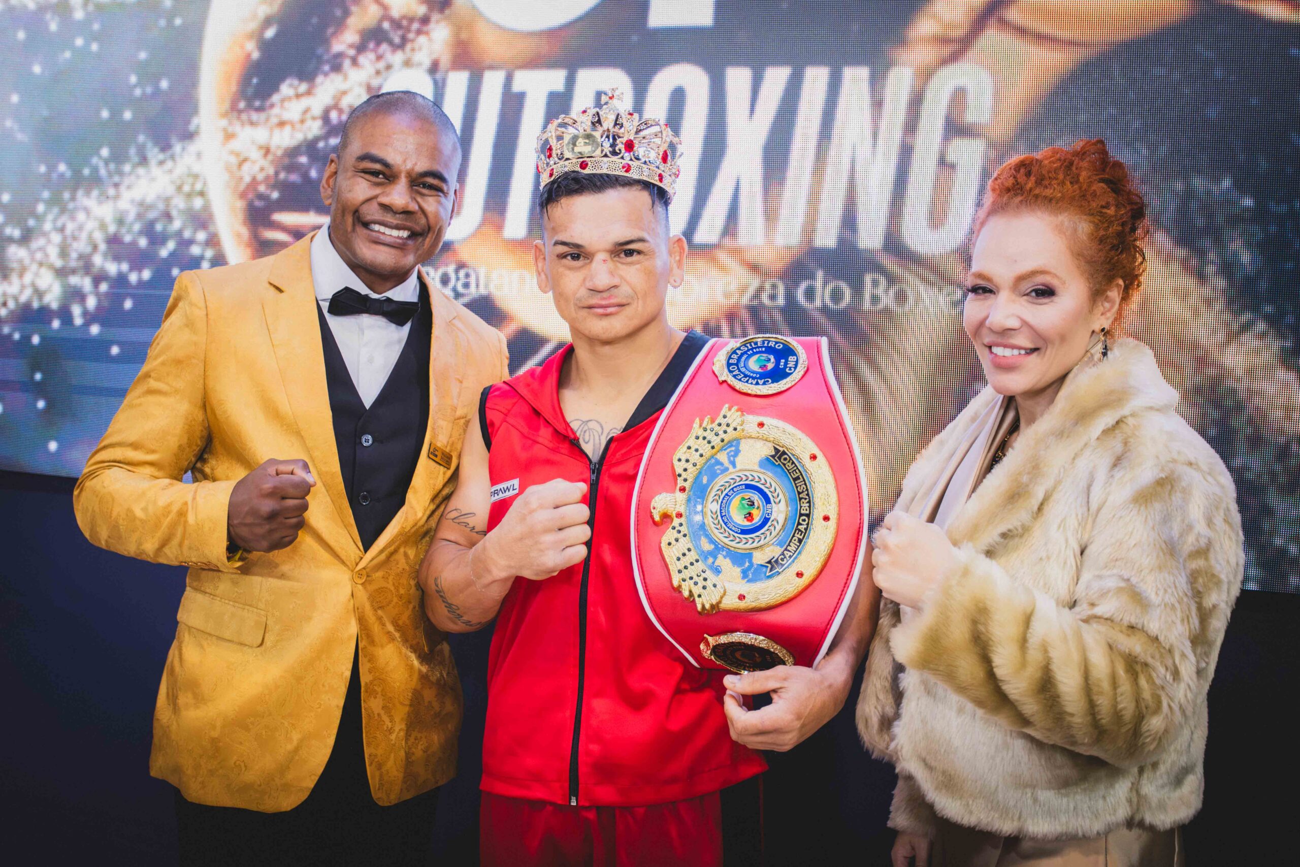 Quarta edição do Outboxing Fight Night está confirmada para 1º de agosto com expectativa de grandes lutas (Foto: @pritessafotografia & @welcomemaguila)