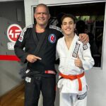Rafael Carneiro visitou projeto social do professor Rafael Carino antes de embarcar para a disputa do maior campeonato infantil da modalidade (Foto: Divulgação)