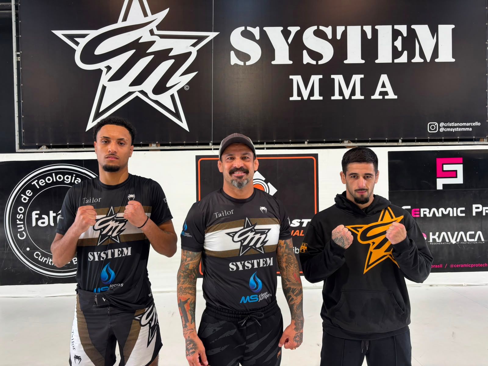 Jovem atletas da CMSystem lutam no card do Metanoia Fight Combat 15 (Foto: Divulgação)