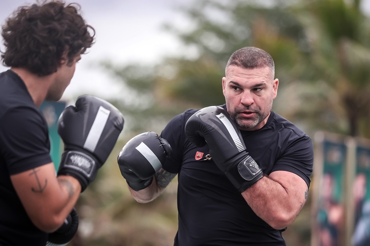 Aos 44 anos, Maurício Shogun vai enfrentar Glover Teixeira em duelo de Boxe no Spaten Fight Night 3 (Foto: Divulgação/Spaten)