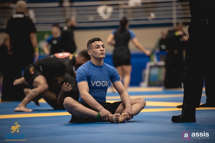 Recuperado de lesão, Murilo do Vale celebrou seu retorno aos tatames (Foto: Assis Fotografia)