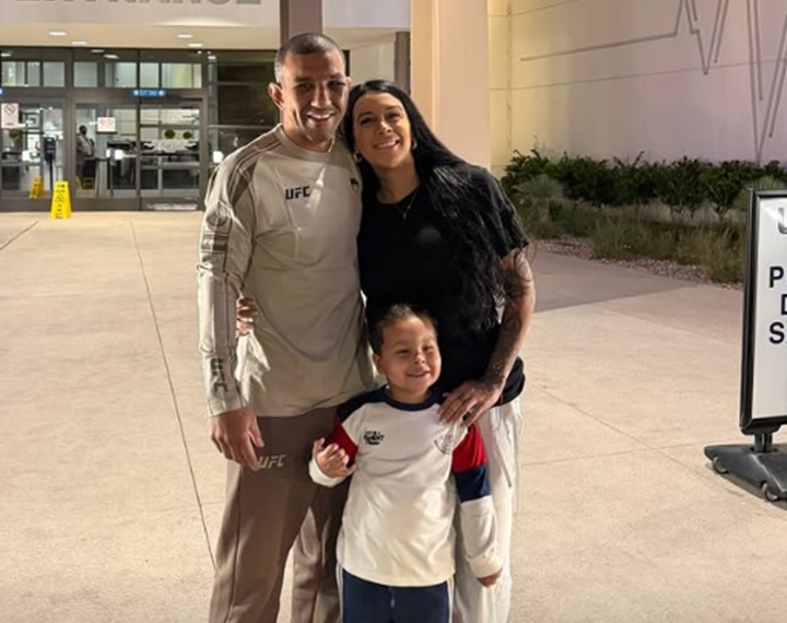 Raoni Barcelos deixa hospital em Las Vegas após cinco dias de observação e comemora retorno para casa ao lado da família (Foto: Reprodução)
